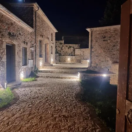 Stone Suites And Villas Levídhion Zewnętrze zdjęcie